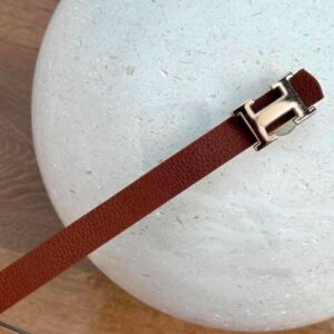 H camel belt