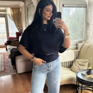 Mid-Rise light Blue Straight Denim