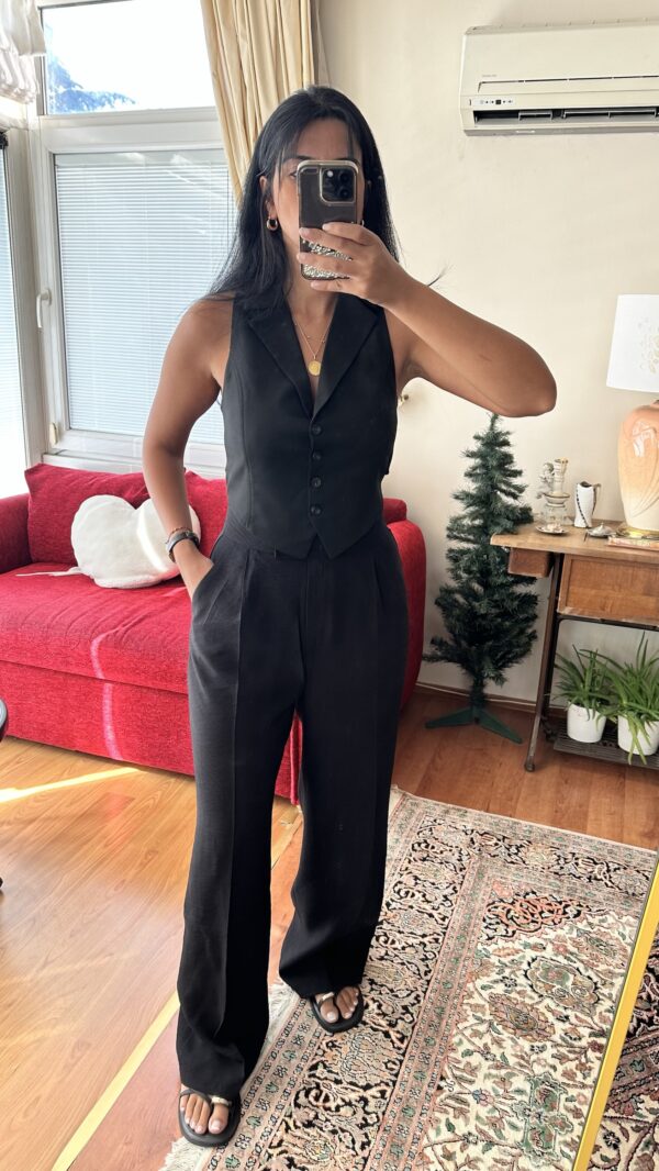Linen Black Strapped Pants - Image 6