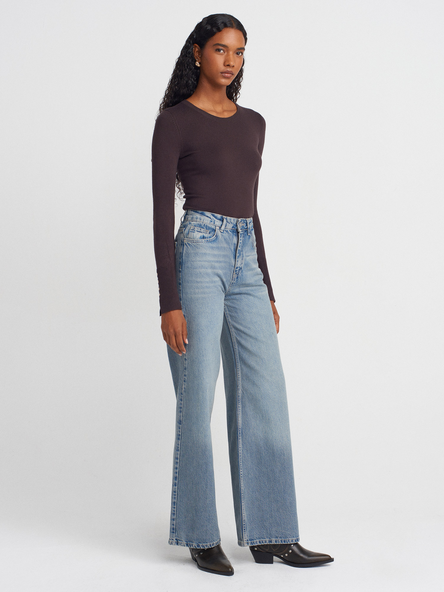 Button Cuff Knit Top – Chocolate Brown - Image 4