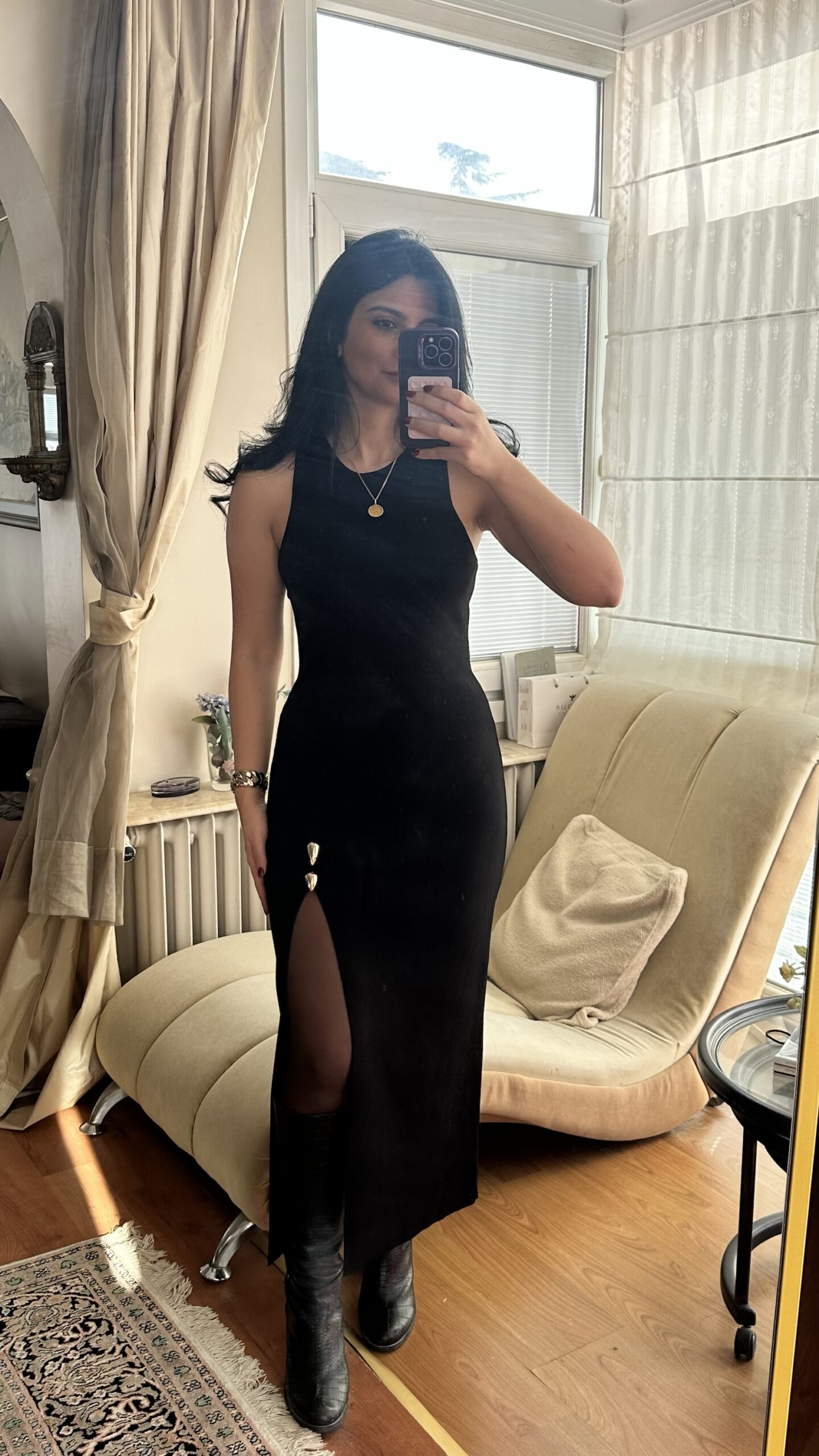 Noir Élan Sculpt Dress