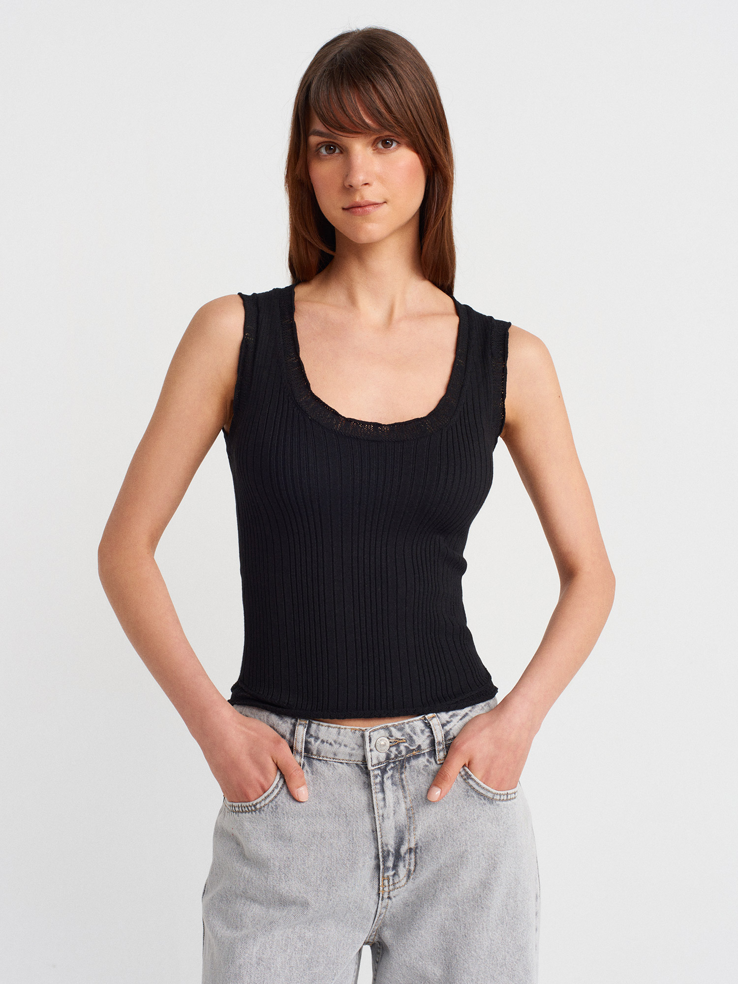 Fine Knit Sleeveless Top