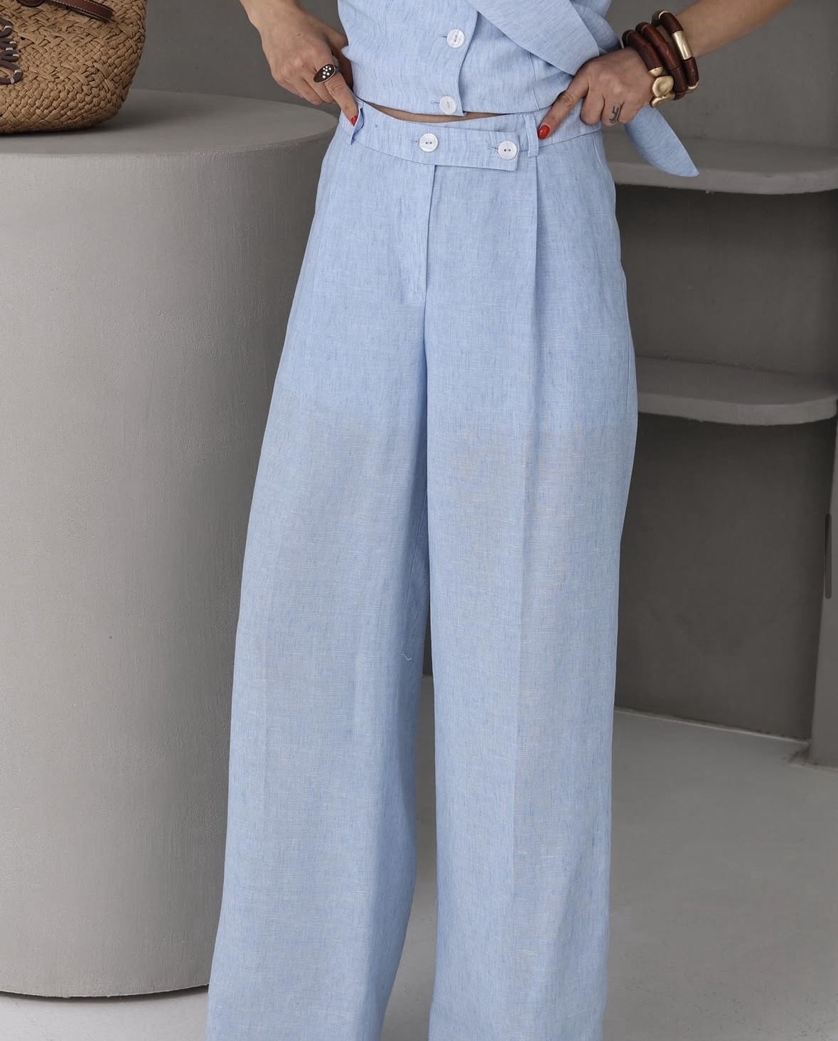 Sky Blue Linen Wide-Leg Pan - Image 4